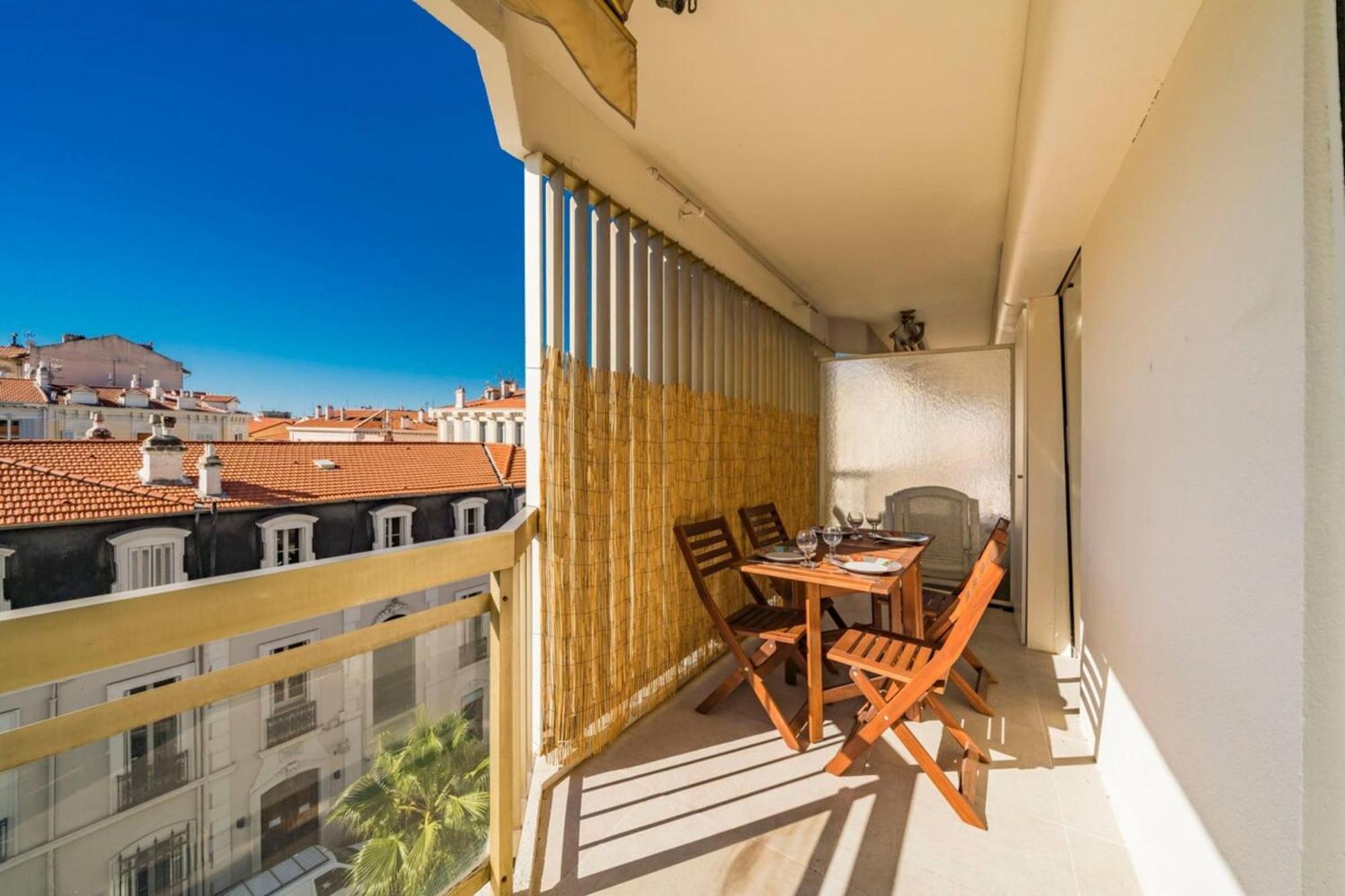 Very One Bedroom In The Heart Of * Cannes